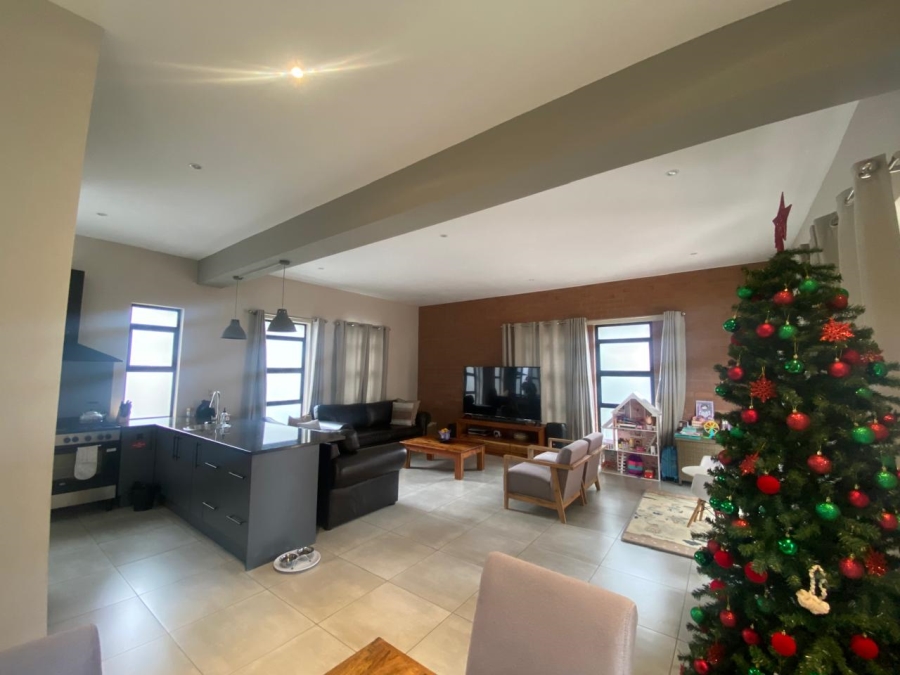 3 Bedroom Property for Sale in Fairland Gauteng