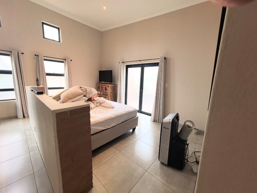 3 Bedroom Property for Sale in Fairland Gauteng