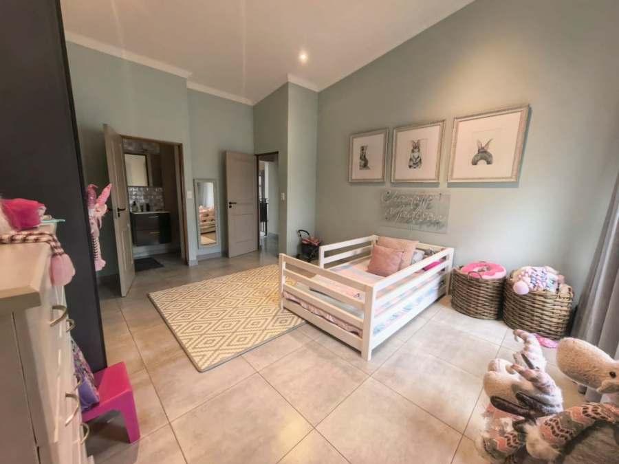 3 Bedroom Property for Sale in Fairland Gauteng