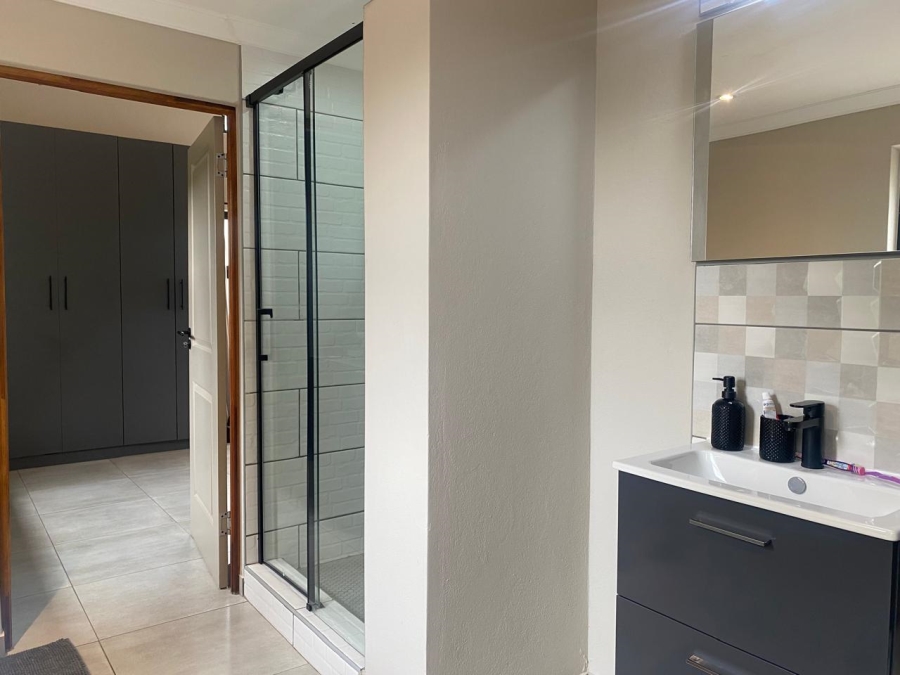 3 Bedroom Property for Sale in Fairland Gauteng