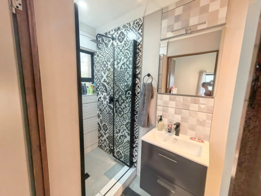 3 Bedroom Property for Sale in Fairland Gauteng