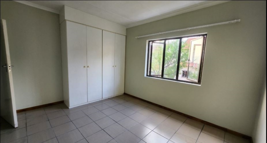 2 Bedroom Property for Sale in Halfway Gardens Gauteng