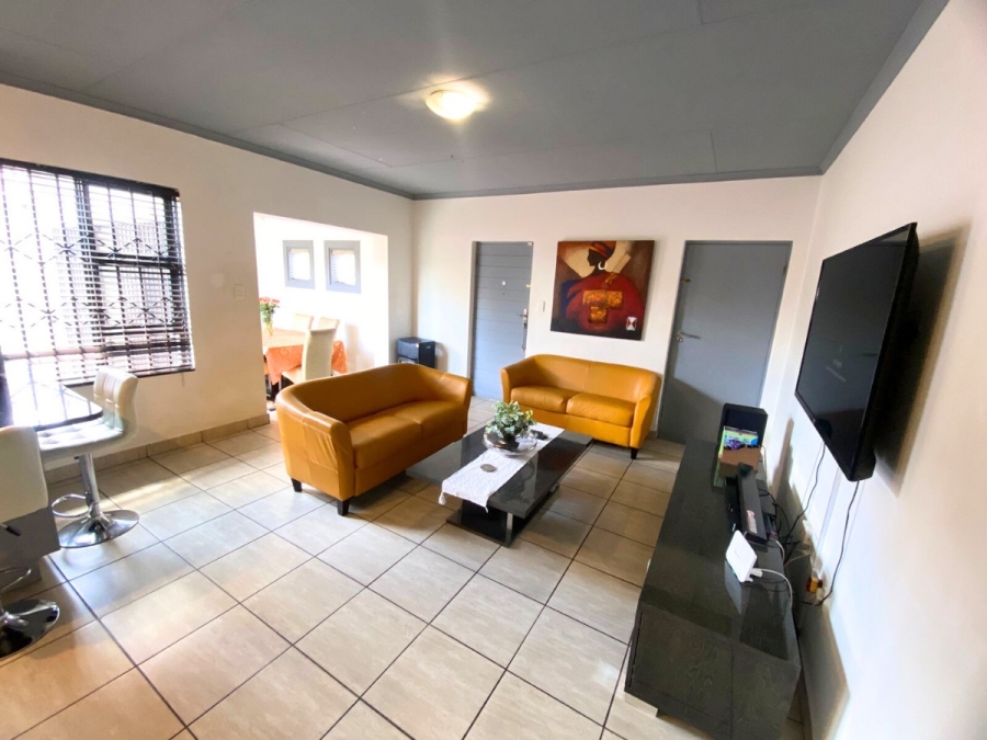 3 Bedroom Property for Sale in Noordwyk Gauteng