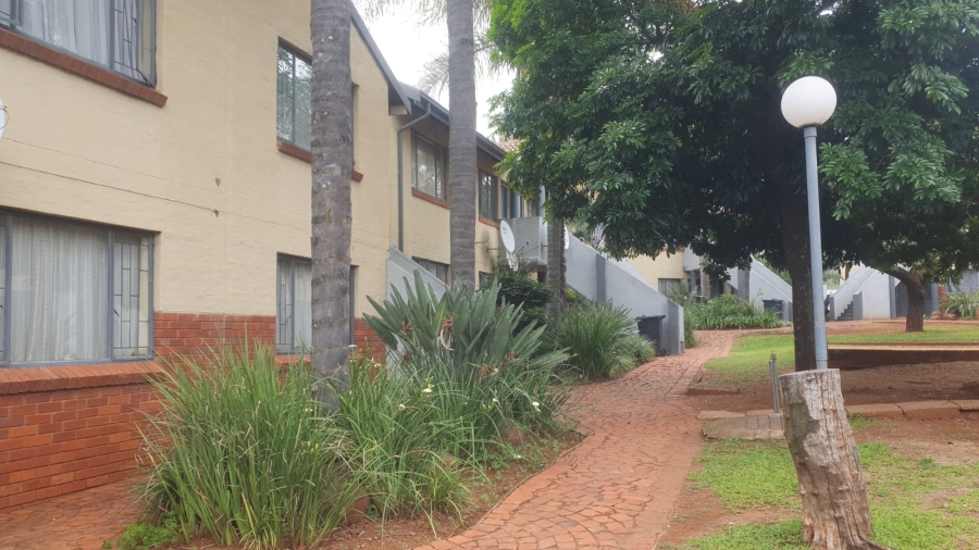 1 Bedroom Property for Sale in Philip Nel Park Gauteng