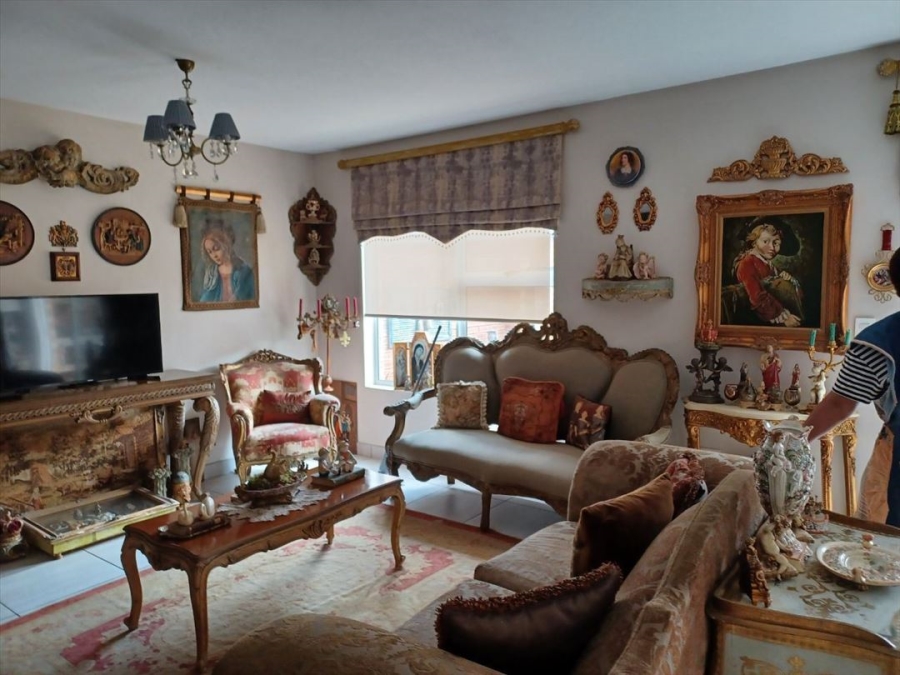 3 Bedroom Property for Sale in Glen Marais Gauteng