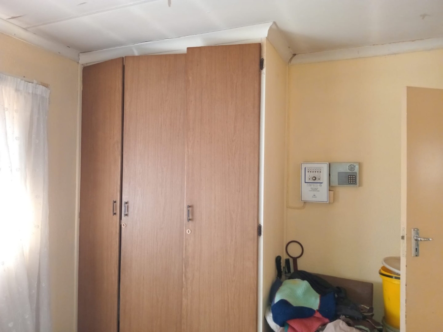 2 Bedroom Property for Sale in Daveyton Gauteng