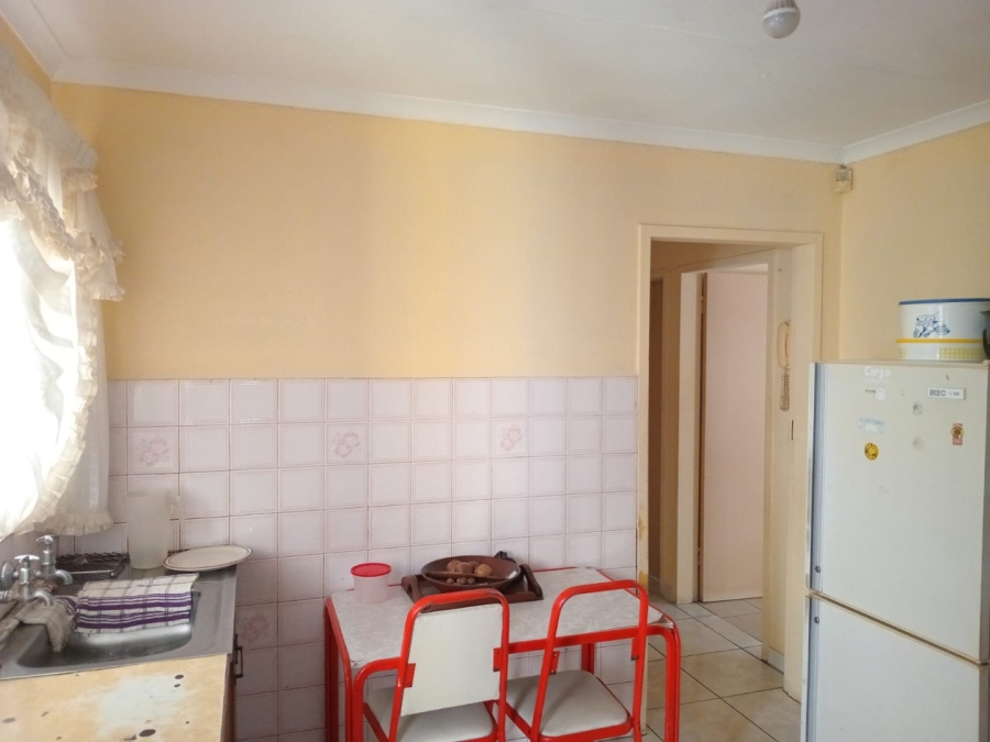 2 Bedroom Property for Sale in Daveyton Gauteng