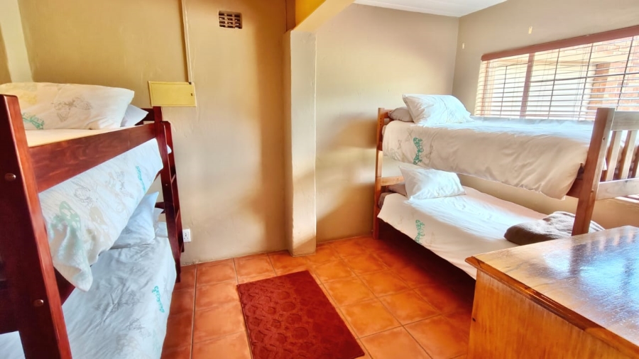 4 Bedroom Property for Sale in Vaal Marina Gauteng