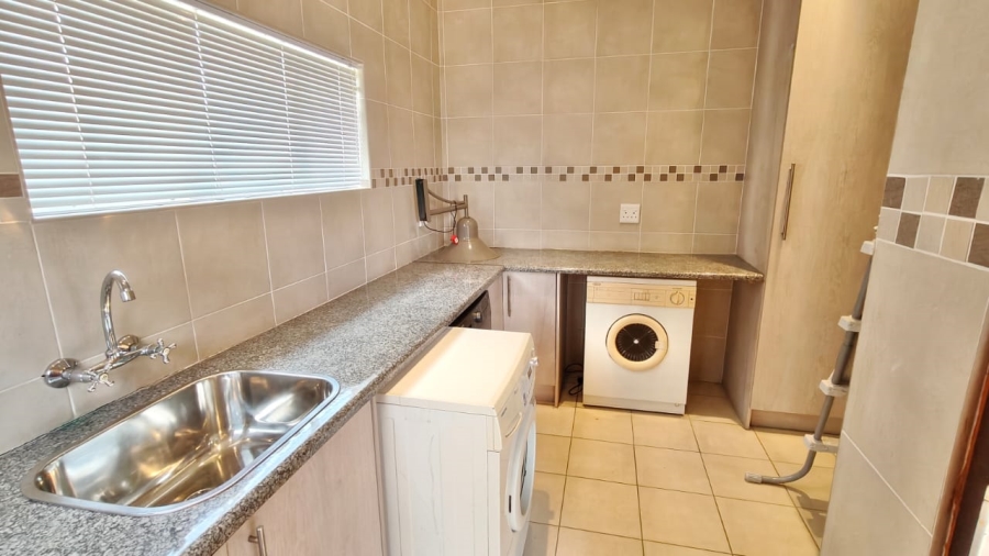 4 Bedroom Property for Sale in Vaal Marina Gauteng