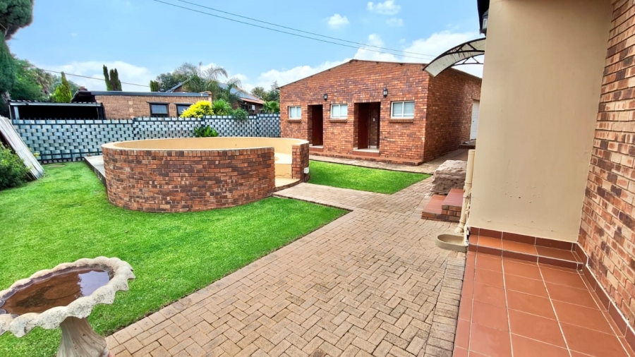 4 Bedroom Property for Sale in Vaal Marina Gauteng