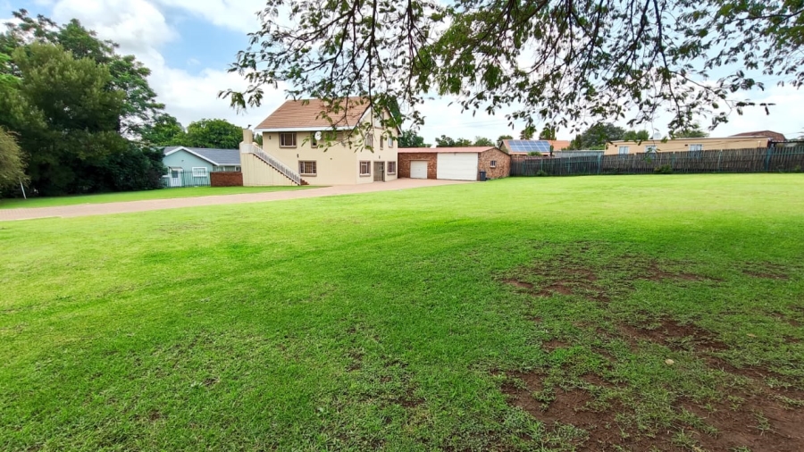 4 Bedroom Property for Sale in Vaal Marina Gauteng