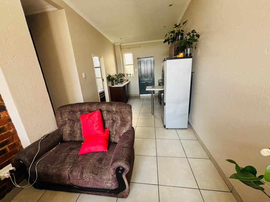 2 Bedroom Property for Sale in Buccleuch Gauteng