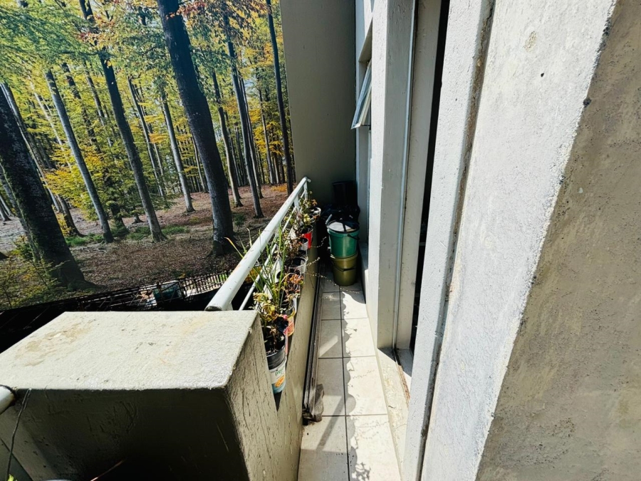 2 Bedroom Property for Sale in Buccleuch Gauteng