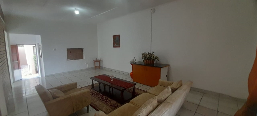 To Let 2 Bedroom Property for Rent in Silverton Gauteng