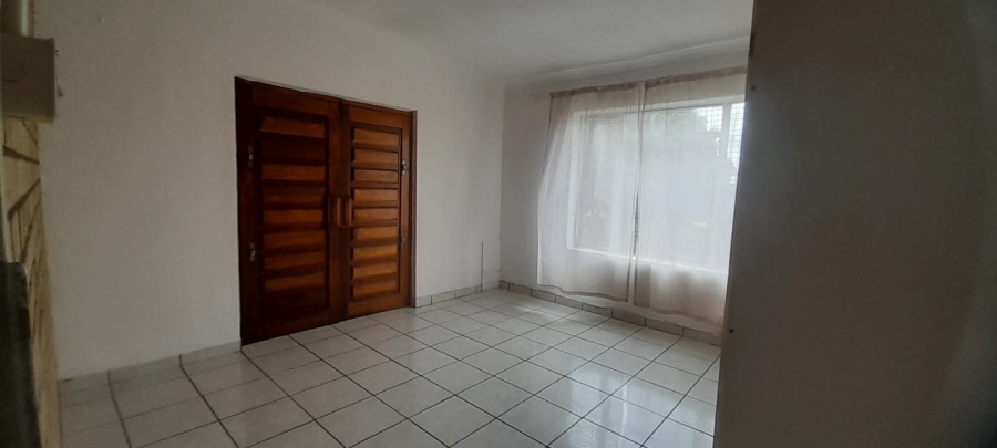 To Let 2 Bedroom Property for Rent in Silverton Gauteng