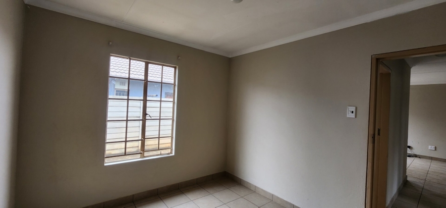 3 Bedroom Property for Sale in Sky City Gauteng