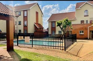 2 Bedroom Property for Sale in The Orchards Gauteng
