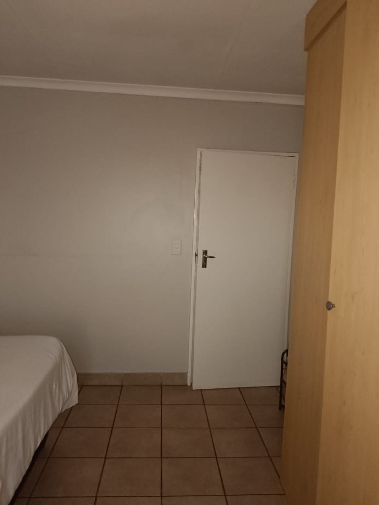 2 Bedroom Property for Sale in The Orchards Gauteng