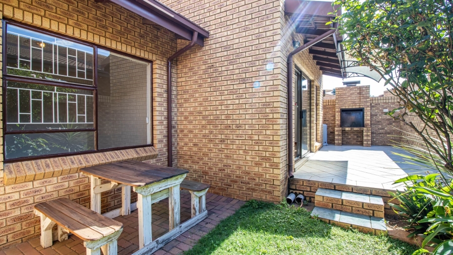 3 Bedroom Property for Sale in Meyersdal Gauteng