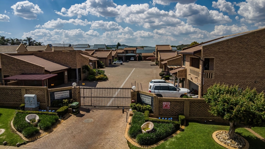 3 Bedroom Property for Sale in Meyersdal Gauteng