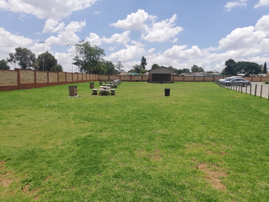 3 Bedroom Property for Sale in Comet Gauteng