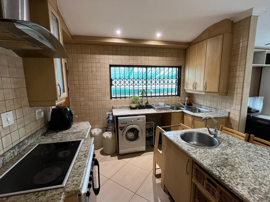 3 Bedroom Property for Sale in Dawnview Gauteng