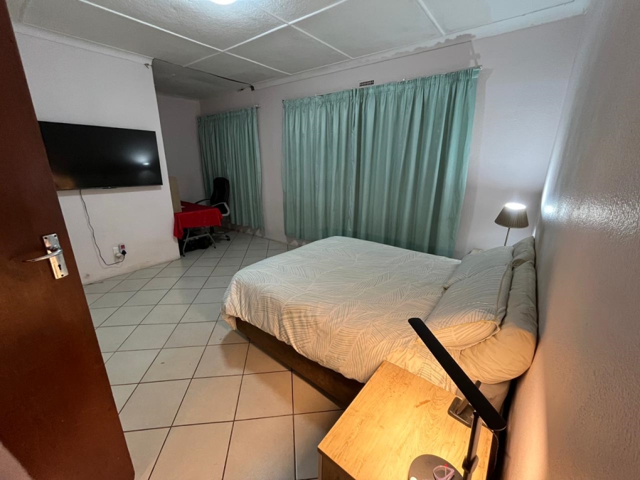 3 Bedroom Property for Sale in Dawnview Gauteng