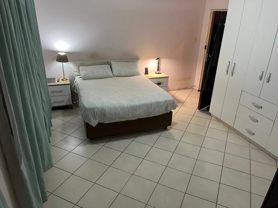 3 Bedroom Property for Sale in Dawnview Gauteng