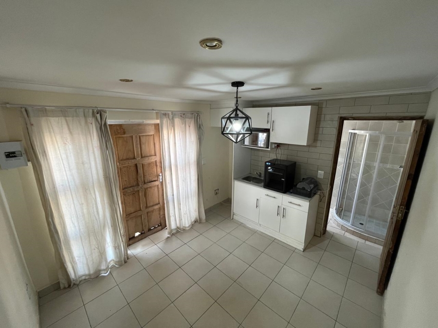 3 Bedroom Property for Sale in Dawnview Gauteng