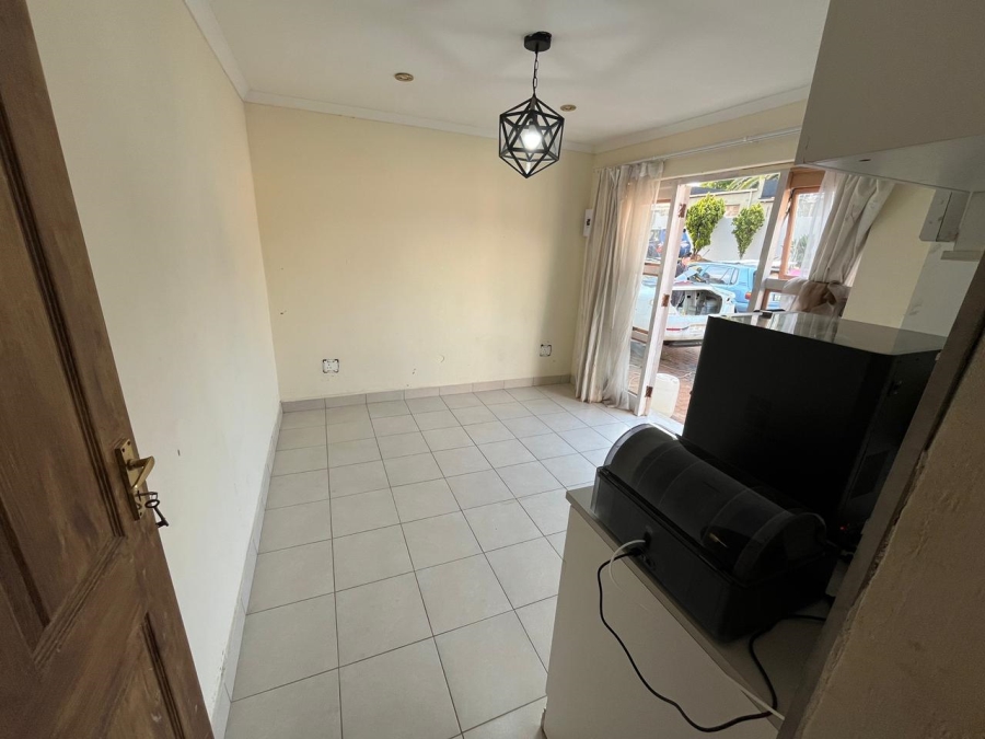 3 Bedroom Property for Sale in Dawnview Gauteng