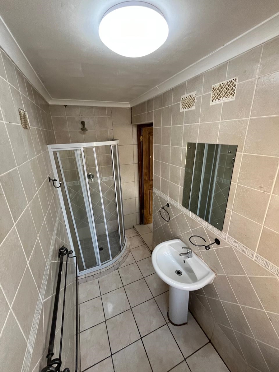 3 Bedroom Property for Sale in Dawnview Gauteng