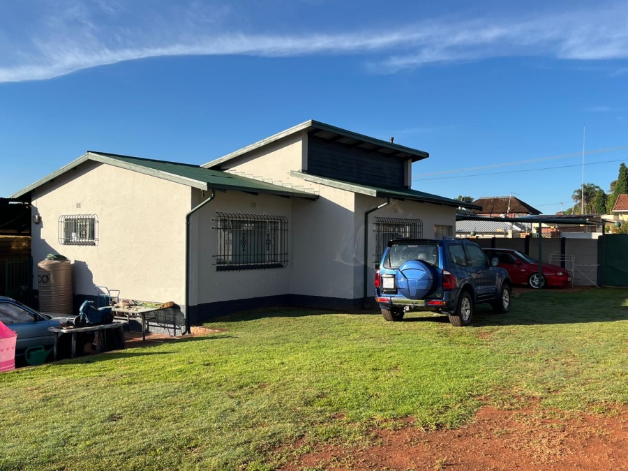 3 Bedroom Property for Sale in Dawnview Gauteng