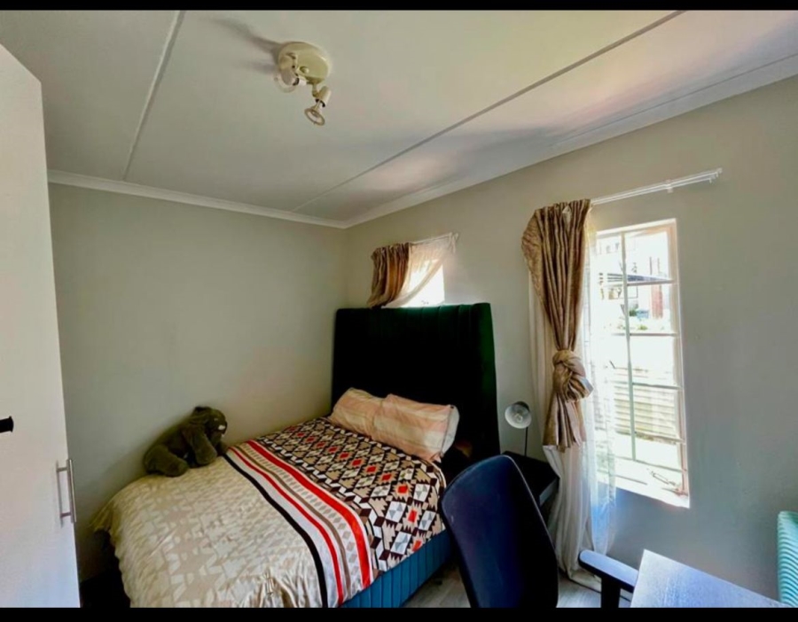 To Let 2 Bedroom Property for Rent in Pretoria North Gauteng
