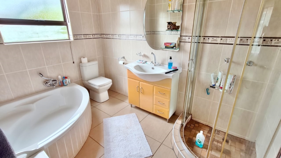 3 Bedroom Property for Sale in Vaal Marina Gauteng