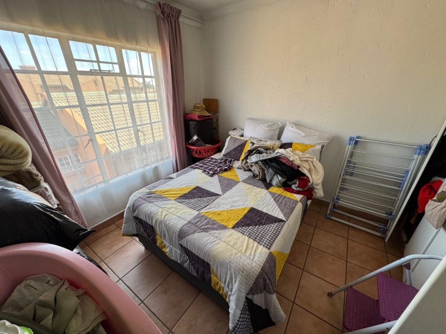 3 Bedroom Property for Sale in Glen Marais Gauteng