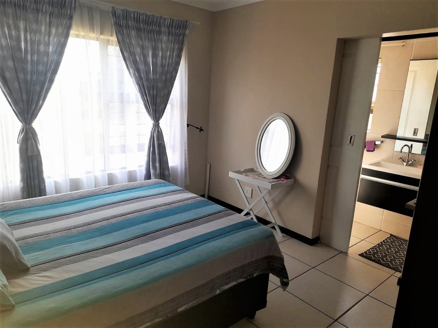 To Let 2 Bedroom Property for Rent in Winchester Hills Gauteng