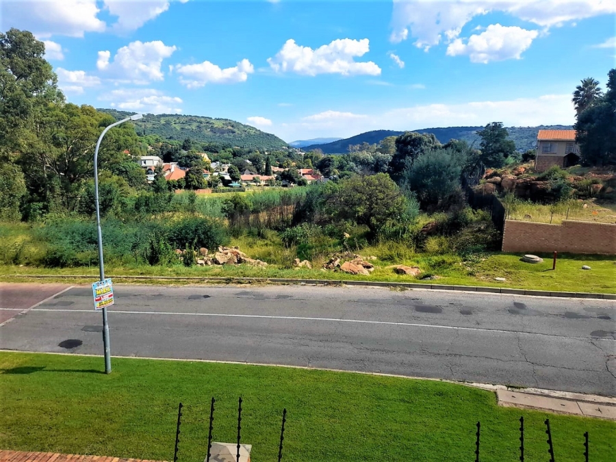 To Let 2 Bedroom Property for Rent in Winchester Hills Gauteng