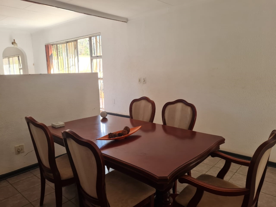 To Let 3 Bedroom Property for Rent in Kibler Park Gauteng