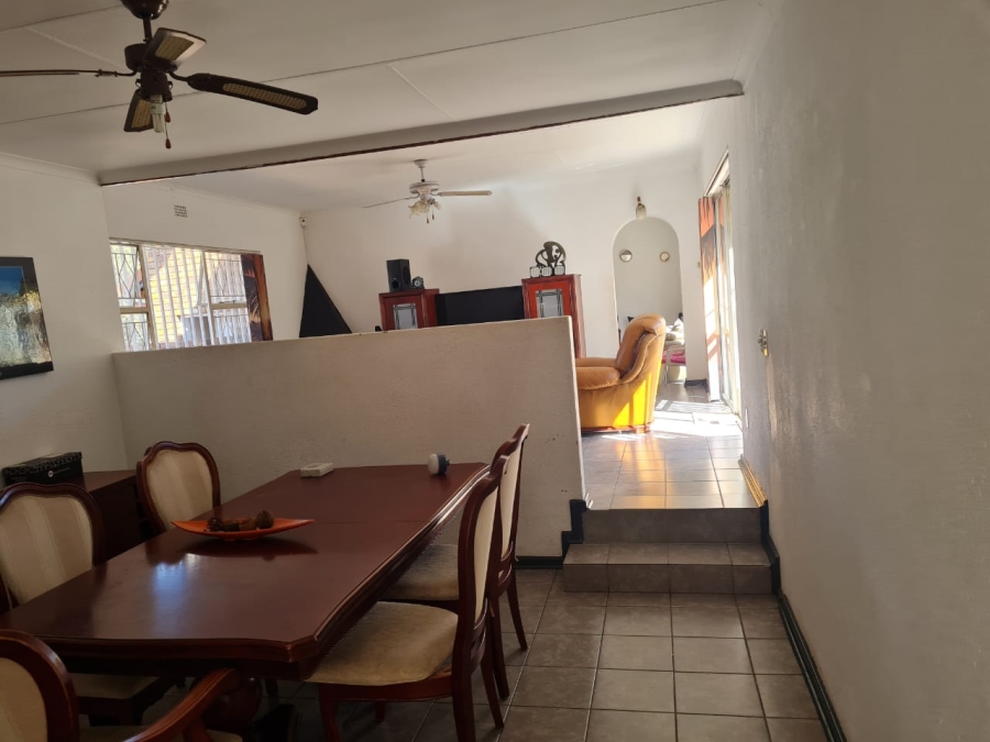 To Let 3 Bedroom Property for Rent in Kibler Park Gauteng