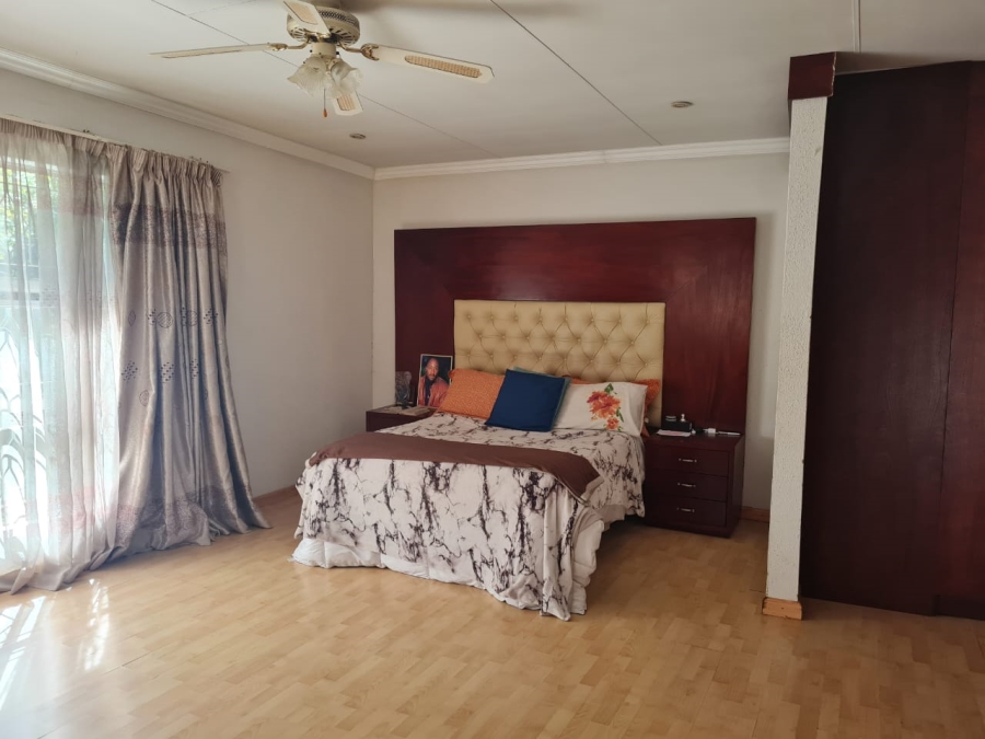 To Let 3 Bedroom Property for Rent in Kibler Park Gauteng