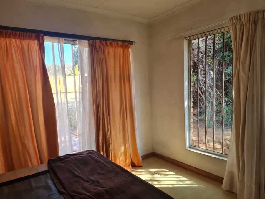 To Let 3 Bedroom Property for Rent in Kibler Park Gauteng