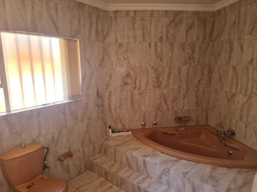 To Let 3 Bedroom Property for Rent in Kibler Park Gauteng