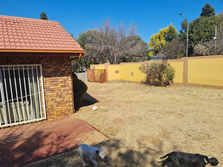 To Let 3 Bedroom Property for Rent in Kibler Park Gauteng