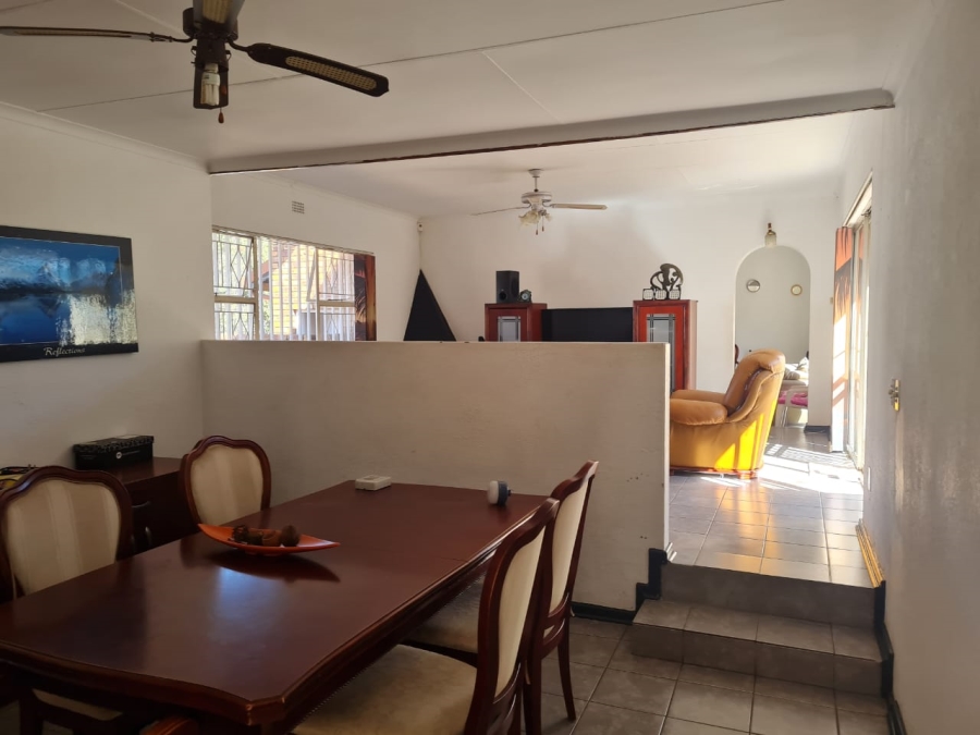 To Let 3 Bedroom Property for Rent in Kibler Park Gauteng