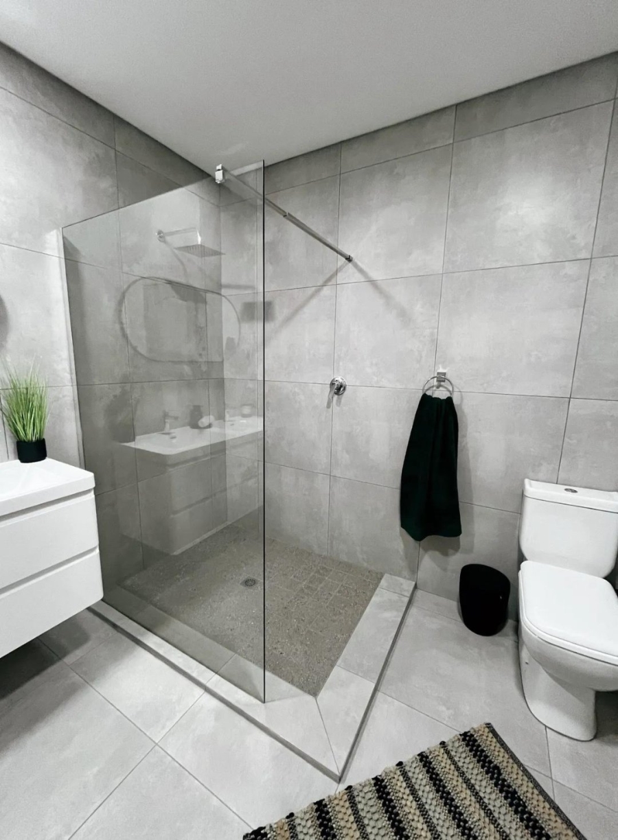 3 Bedroom Property for Sale in Die Hoewes Gauteng