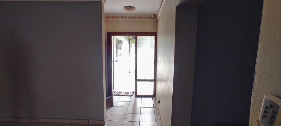 5 Bedroom Property for Sale in Vanderbijlpark SE 6 Gauteng