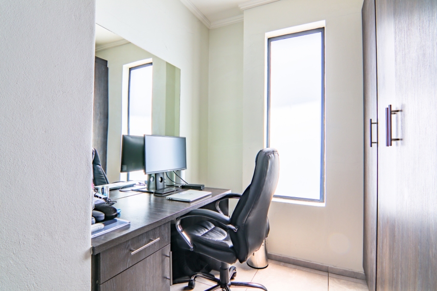 3 Bedroom Property for Sale in Rivonia Gauteng