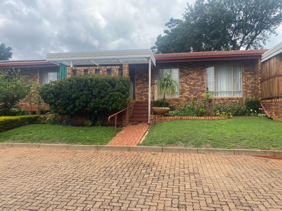 2 Bedroom Property for Sale in Amandasig Gauteng