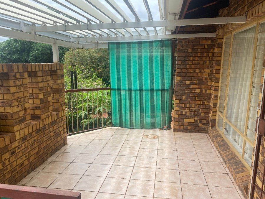 2 Bedroom Property for Sale in Amandasig Gauteng