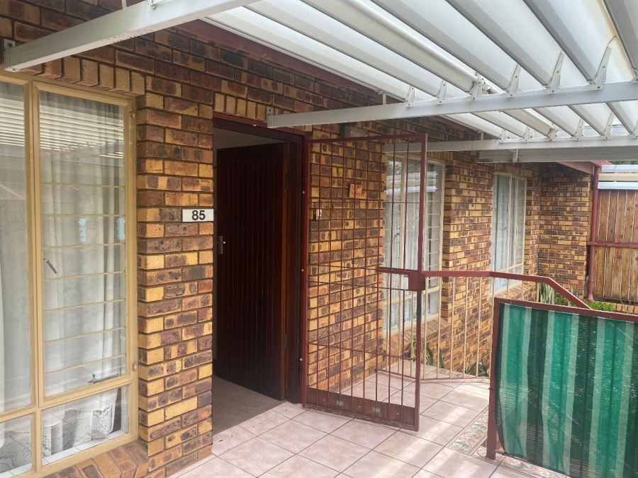 2 Bedroom Property for Sale in Amandasig Gauteng
